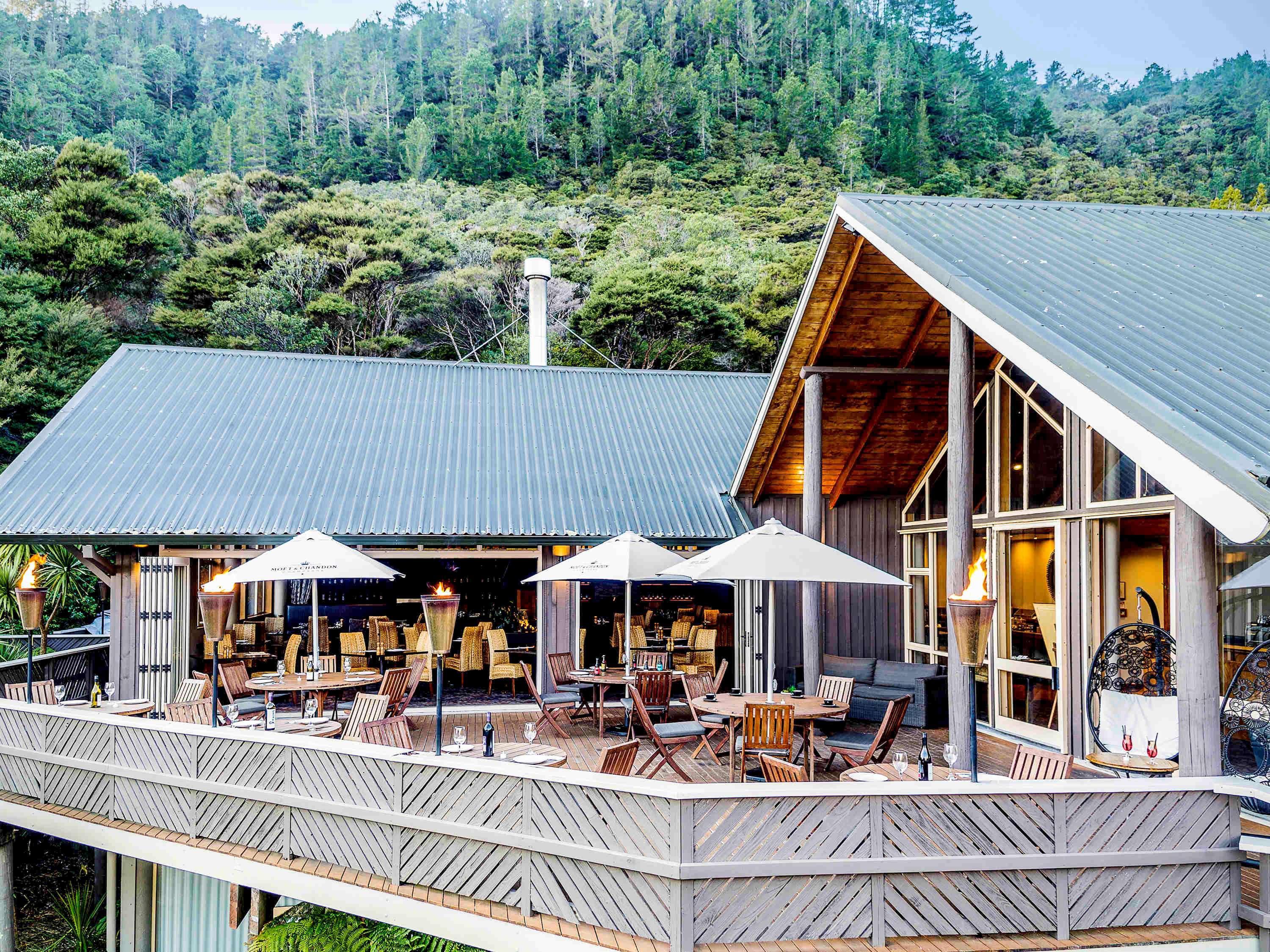 Grand Mercure Puka Park Resort Pauanui Exterior photo